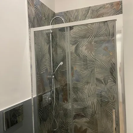 Seven Duchesca فندق مبيت وإفطار نابولي