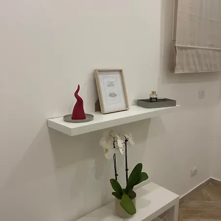 Seven Duchesca فندق مبيت وإفطار نابولي